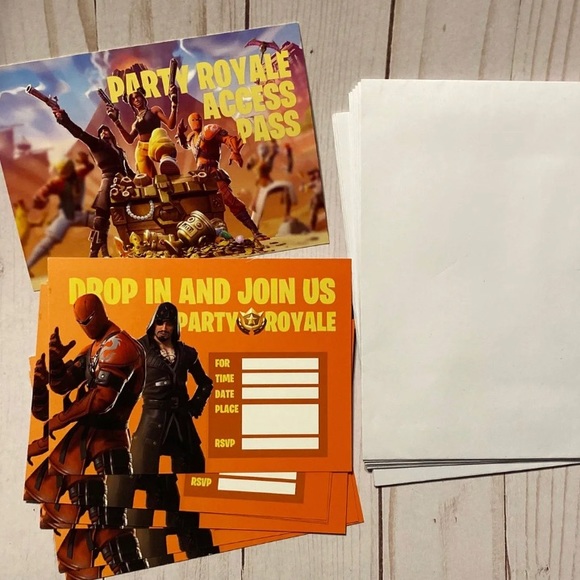 3/$15 SALE  10 Fortnite season 8 battle party royale birthday invitations passes - Picture 1 of 5